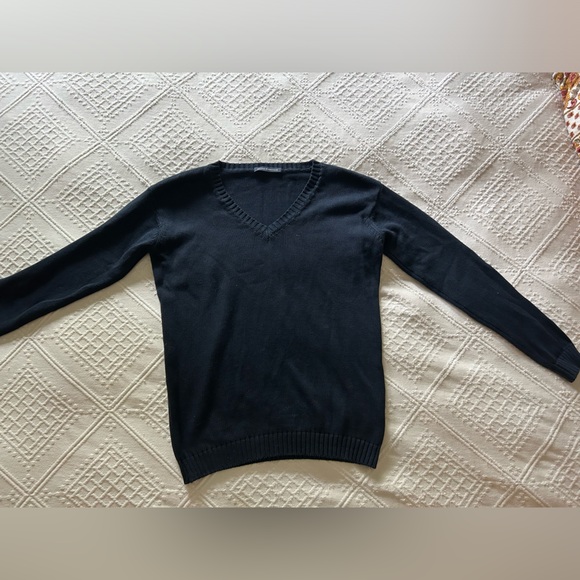 Navy blue brandy melville woolen sweater// NEVER WORN (women) - Picture 5 of 5